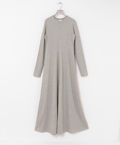 URBAN RESEARCH（アーバンリサーチ）の「new basic　WASHABLE WOOL LONG-SLEEVE ONE-PIECE（ワンピース・レディース・チャコールグレー/ブラック系その他/ホワイト系その他・38/36）」の4枚目の写真