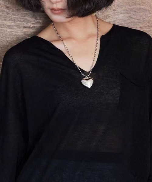 FLINEA(フリネア)の「Vネックリネンテンセル長袖Tシャツ(Tシャツ/カットソー・レディース・ライトブルー/ブラック/アイボリー・FREE)」の4枚目の写真