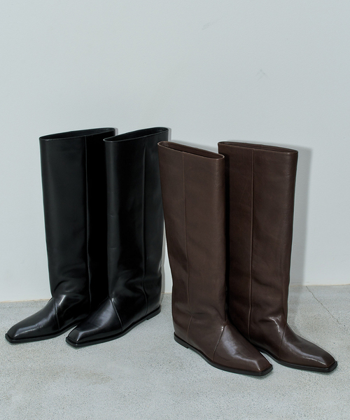 GRISE(グリーズ)の「《/WEB+一部店舗限定》GRISEレザースクエアワイドシャフトロングブーツ(ブーツ・レディース・ブラック/ブラウン・X-LARGE/LARGE/MEDIUM/SMALL)」の3枚目の写真
