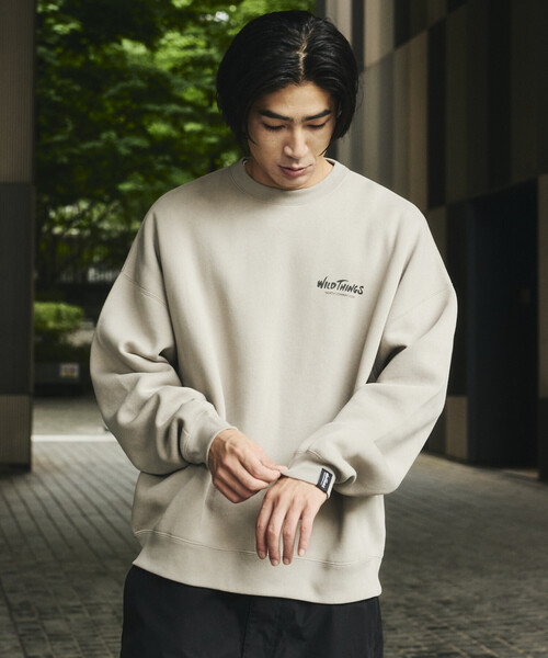 WILD THINGS(ワイルドシングス)の「限定展開 WILD THINGS/ワイルドシングス CAT SWEAT / キャット クルーネック スウェット(スウェット・メンズ・アッシュグレー/ピンク/グレイッシュベージュ/スミクロ・SMALL/MEDIUM/LARGE)」の5枚目の写真