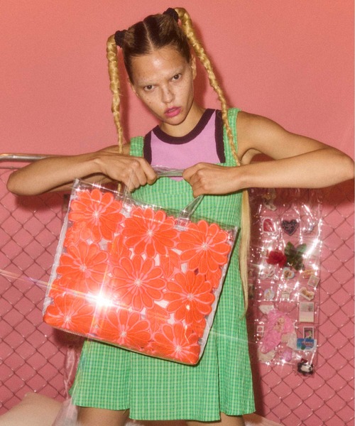 HEY!MrsROSE(ヘイミセスローズ)の「HEY! Mrs ROSE(ヘイ!ミセスローズ)Flower sandwich BAG(トートバッグ・レディース・ブラック/オレンジ/ベージュ・FREE)」の6枚目の写真