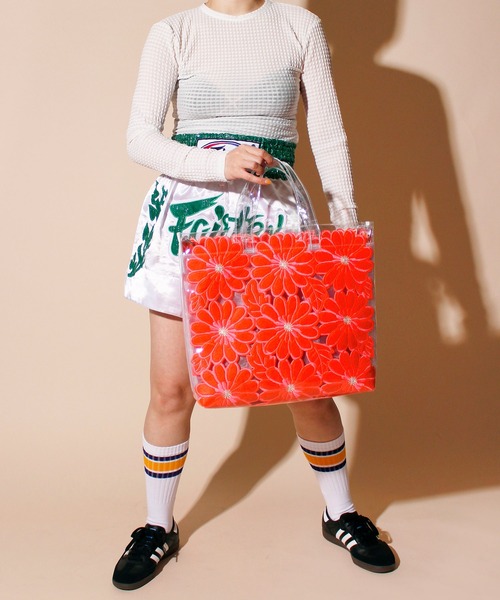 HEY!MrsROSE(ヘイミセスローズ)の「HEY! Mrs ROSE(ヘイ!ミセスローズ)Flower sandwich BAG(トートバッグ・レディース・ブラック/オレンジ/ベージュ・FREE)」の18枚目の写真