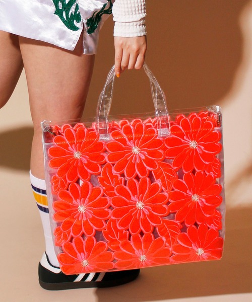 HEY!MrsROSE(ヘイミセスローズ)の「HEY! Mrs ROSE(ヘイ!ミセスローズ)Flower sandwich BAG(トートバッグ・レディース・ブラック/オレンジ/ベージュ・FREE)」の16枚目の写真