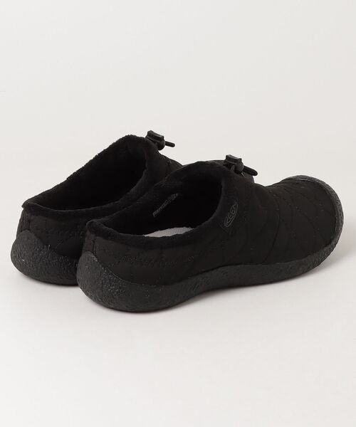KEEN（キーン）の「HOWSER III SLIDE 1032618（スニーカー・メンズ・ブラック・28cm/27.5cm/27cm/26.5cm/26cm）」の2枚目の写真