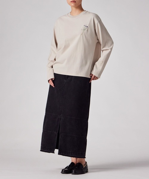 Paul Smith（ポールスミス）の「ウィメンズ フローラルエンブロイダリー 長袖Tシャツ / 265224 J301（Tシャツ/カットソー・レディース・アイボリー/ネイビー・MEDIUM）」の17枚目の写真