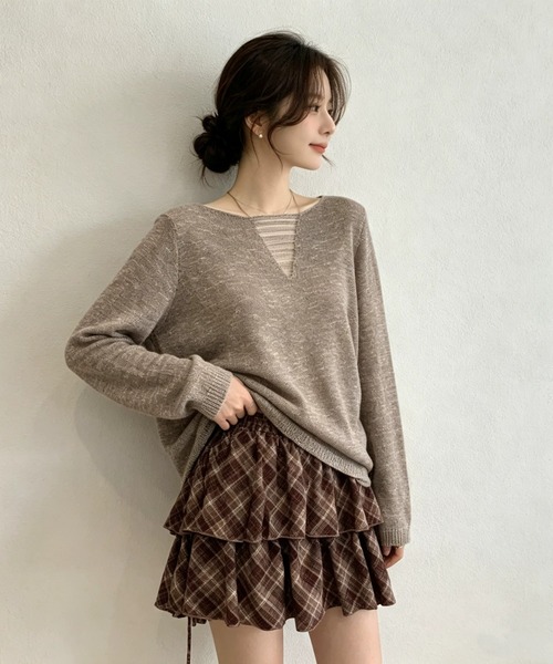 SHEPP（シープ）の「【26年秋冬新作】胸元シアーレイヤード Vネックロングスリーブニット（ニット/セーター・レディース・ダークグレー/アイボリー/ブラウン/ライトグレー・F）」の16枚目の写真