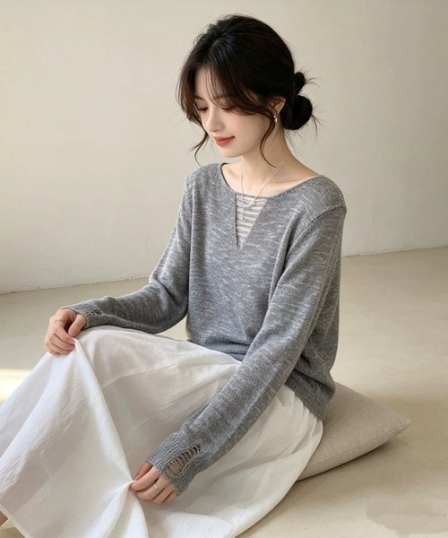 SHEPP（シープ）の「【26年秋冬新作】胸元シアーレイヤード Vネックロングスリーブニット（ニット/セーター・レディース・ダークグレー/アイボリー/ブラウン/ライトグレー・F）」の7枚目の写真