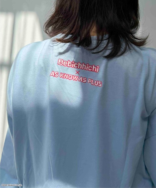 AS KNOW AS plus（アズノゥアズプラス）の「☆アクリルキーホルダー付き モンチッチロンT【 Monchhichi / モンチッチ 】（Tシャツ/カットソー・レディース・オフホワイト/オートミール/サックスブルー/チャコールグレー・FREE）」の14枚目の写真