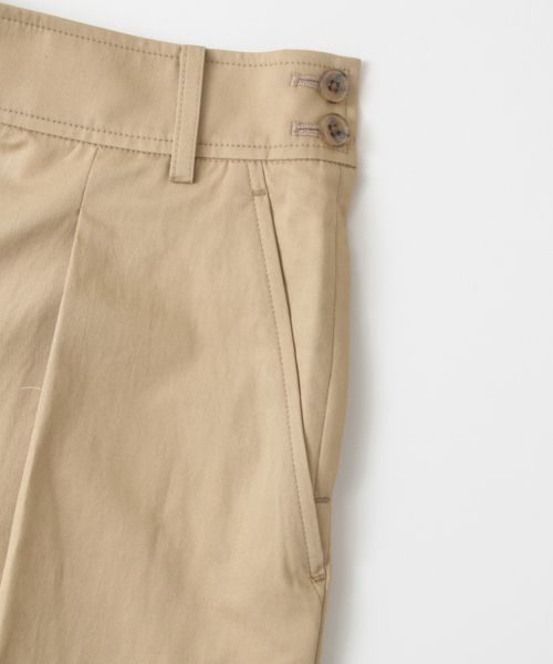 URBAN RESEARCH(アーバンリサーチ)の「UR 綿麻クロップドワイドパンツ(その他パンツ・レディース・ネイビー/ライトベージュ・38/36)」の10枚目の写真