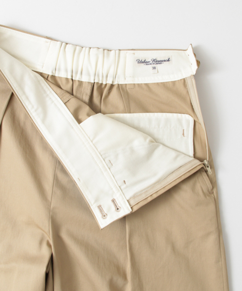 URBAN RESEARCH(アーバンリサーチ)の「UR 綿麻クロップドワイドパンツ(その他パンツ・レディース・ネイビー/ライトベージュ・38/36)」の11枚目の写真