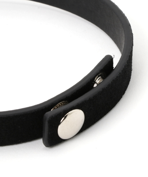 MOUSSY（マウジー）の「BUCKLE CHOKER（チョーカー・レディース・キャメル/ブラック・FREE）」の4枚目の写真