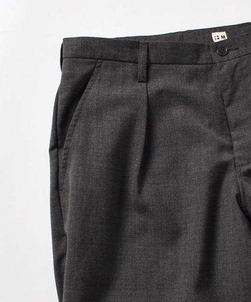 SHIPS BLUESTORE（シップスブルーストア）の「SHIPS BLUESTORE: トロピカルウール テーパードアンクルパンツ（その他パンツ・メンズ・グレー・LARGE/SMALL/MEDIUM）」の4枚目の写真