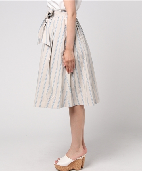 mysty woman（ミスティウーマン）の「ダブルストライプ柄フレアスカート（スカート・レディース・イエロー系その他/ブルー系その他/ホワイト系その他・FREE）」の5枚目の写真