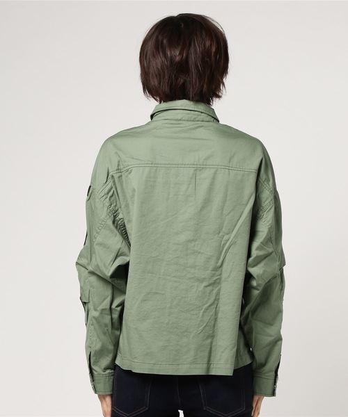 VENCEEXCHANGE(ヴァンスエクスチェンジ)の「ボリューム袖ミリタリーシャツジャケット(シャツ/ブラウス・レディース・ライトカーキ/グリーン/ダークグリーン/ダークカーキ・MEDIUM)」の12枚目の写真