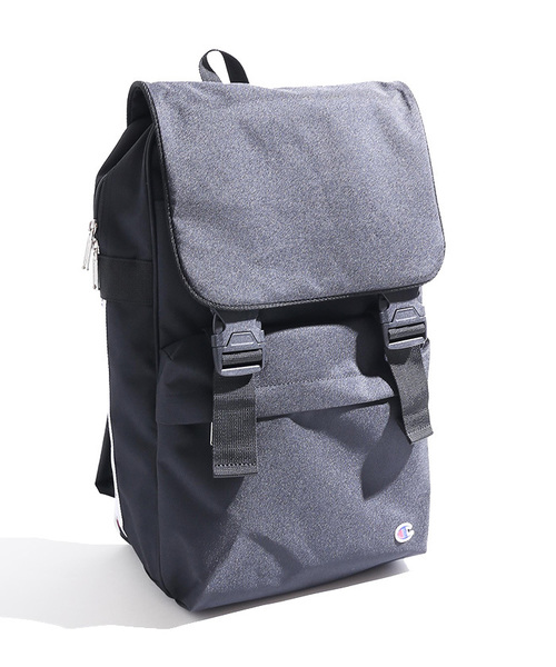 Champion（チャンピオン）の「∴WEGO/Champion 別注フラップリュック（バックパック/リュック・メンズ・ブラック・FREE）」の3枚目の写真