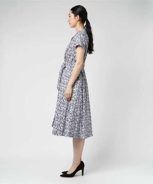 laboratory work（ラボラトリーワーク）の「オープンカラープリントワンピース（ワンピース・レディース・ネイビー/オフホワイト・MEDIUM）」の3枚目の写真