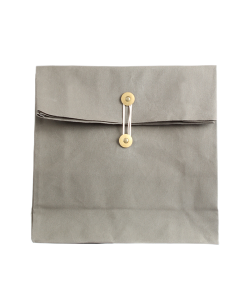 BEAMS RECORDS（ビームスレコーズ）の「TEMBEA×BEAMS RECORDS / 別注 レコード・クラッチ（クラッチバッグ・メンズ・グレー/ブラウン/レッド/ネイビー・ONE SIZE）」の2枚目の写真