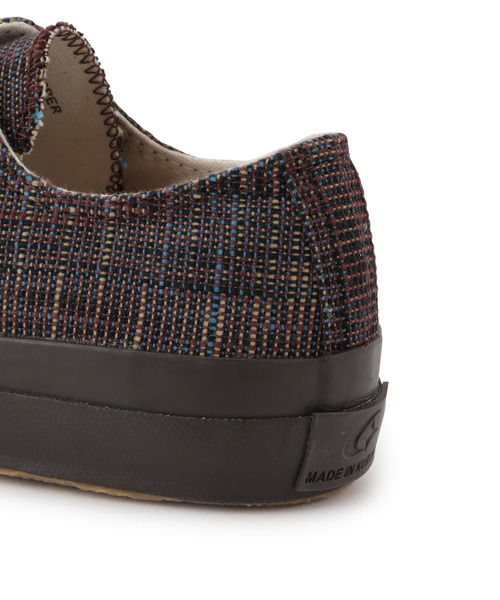 SALON adam et rope'(サロン アダム エ ロペ)の「【MOONX宮田XSALON】ローカットスニーカー(スニーカー・レディース・ダークブラウン/ネイビー/オフホワイト・22.5cm/23.5cm/24.5cm/26.5cm/27.5cm/23.0cm/24.0cm/25.0cm/26.0cm/27.0cm/28.0cm)」の8枚目の写真