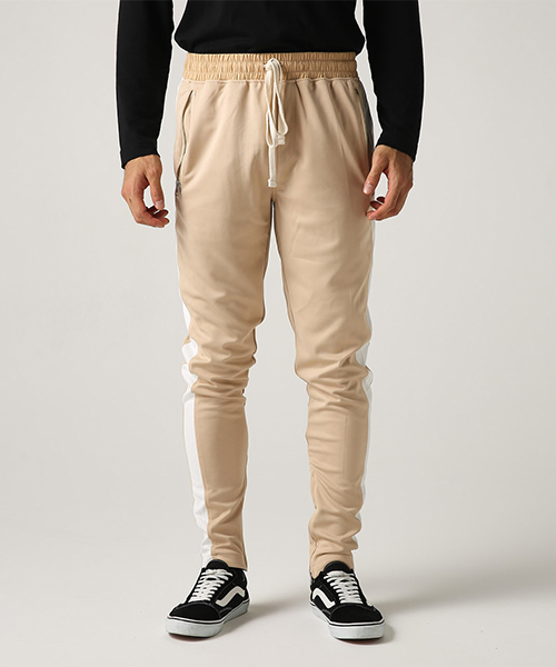 AZUL by moussy（アズールバイマウジー）の「サイドラインエステルジャージ裾ZIPパンツ（その他パンツ・メンズ・ブラック/ベージュ・SMALL/MEDIUM/LARGE）」の13枚目の写真