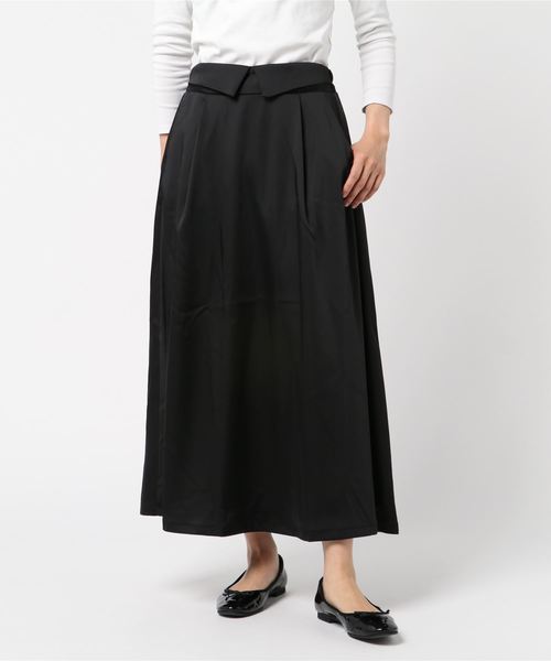 STYLEBLOCK（スタイルブロック）の「マットサテンタックミモレ丈フレアスカート（スカート・レディース・ブラック/レッド/イエロー/グリーン/アイボリー・M）」の3枚目の写真