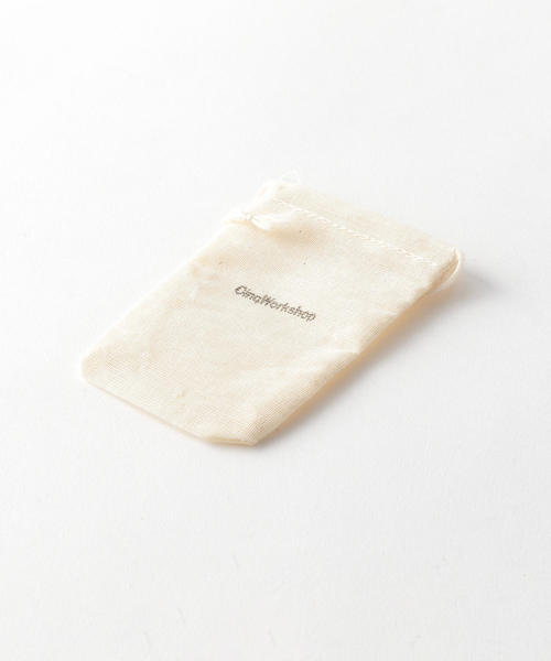 Steven Alan（スティーブンアラン）の「＜CINQ＞SQUARE DOT EARRINGS/ピアス（ピアス（両耳用）・レディース・ゴールド・FREE）」の4枚目の写真