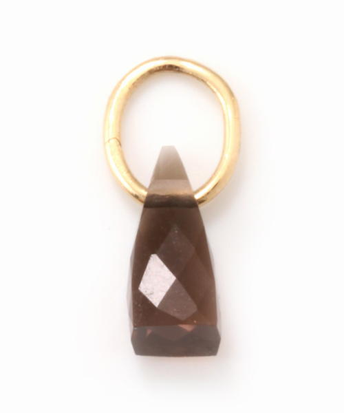 Spick & Span（スピックアンドスパン）の「チャーム スモーキークォーツ（チャーム・レディース・ゴールド・FREE）」の2枚目の写真