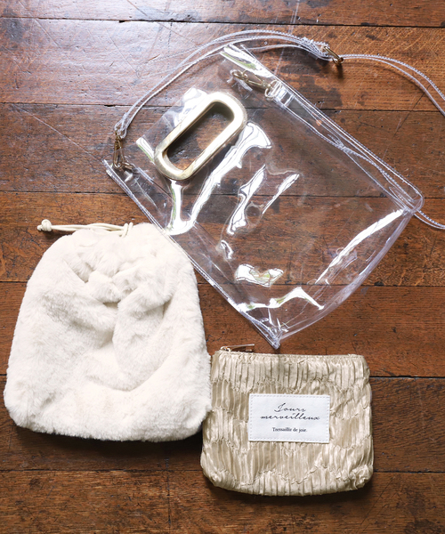 one after another NICE CLAUP（ワンアフターアナザーナイスクラップ）の「ポーチ付き３点セットPVCバッグ（ショルダーバッグ・レディース・アイボリー/ピンク/アニマル・FREE）」の16枚目の写真