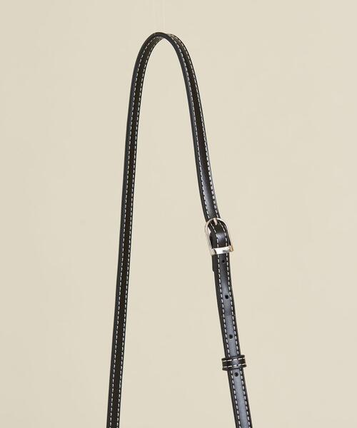 BEAUTY&YOUTH UNITED ARROWS(ビューティーアンドユースユナイテッドアローズ)の「BY∴ スクエアステッチショルダーバッグ2 -2WAY-(ショルダーバッグ・レディース・ブラック/ライトブルー/モカ/ライム/オフホワイト/オリーブ・FREE)」の8枚目の写真