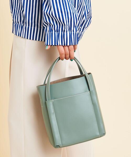 BEAUTY&YOUTH UNITED ARROWS(ビューティーアンドユースユナイテッドアローズ)の「BY∴ スクエアステッチショルダーバッグ2 -2WAY-(ショルダーバッグ・レディース・ブラック/ライトブルー/モカ/ライム/オフホワイト/オリーブ・FREE)」の21枚目の写真