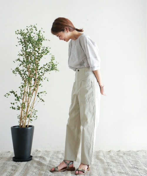 NOMBRE IMPAIR（ノンブルアンペール）の「インド刺繍×ピンタック 5分