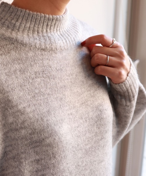 セール】ハイネックバルーン袖ニットワンピース（ワンピース）｜andme