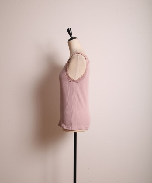 tocco closet（トッコ　クローゼット）の「レース付きリブタンクトップ（タンクトップ・レディース・ブラック/グレー/オフホワイト/ピンク/ミント・M）」の17枚目の写真