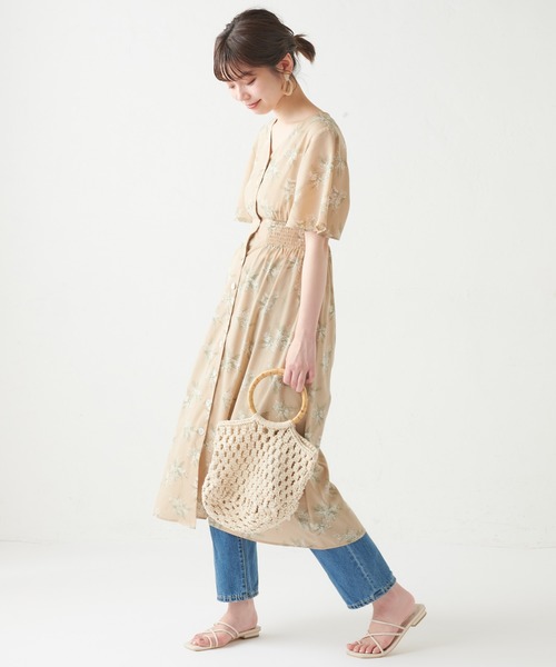 natural couture(ナチュラルクチュール)の「リゾート柄シェル釦ワンピース(ワンピース・レディース・ベージュ/サックスブルー/イエロー・FREE)」の6枚目の写真
