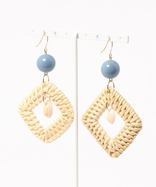 tone（トーン）の「【manatula】シェル×ダイヤラタンフープピアス（ピアス（両耳用）・レディース・ブルー/その他・FREE）」の3枚目の写真