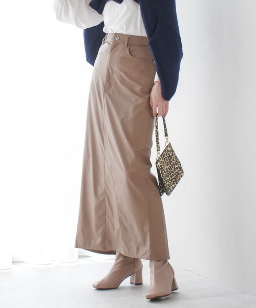 AmiAmi（アミアミ）の「スクエアトゥストレッチショートブーツ（ブーツ・レディース・ベージュ/ブラック/アイボリー/オリーブ・L/LL/M/S）」の16枚目の写真