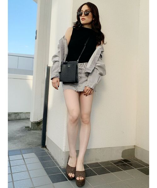GYDA（ジェイダ）の「カラーケミカルスカートライクデニムショー