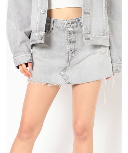 GYDA(ジェイダ)の「カラーケミカルスカートライクデニムショーパン(デニムスカート・レディース・アイボリー/ライトグレー/ベージュ/ライトブルー・SMALL/MEDIUM)」の9枚目の写真