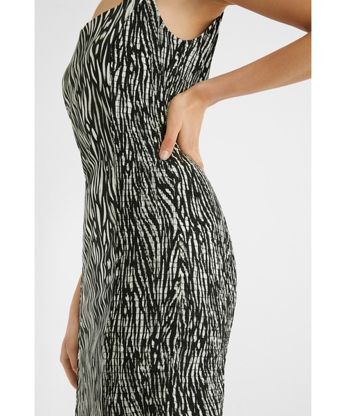 Desigual(デシグアル)の「ジャングル スリムショートワンピース SALT LAKE CITY(チュニック・レディース・ブラック・SS/L/S/M/2L)」の8枚目の写真