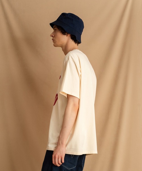 Levi's（リーバイス）の「Levi's(R) RED グラフィック Tシャツ ECRU（Tシャツ/カットソー・メンズ・マルチ・L/M/S/XL）」の9枚目の写真