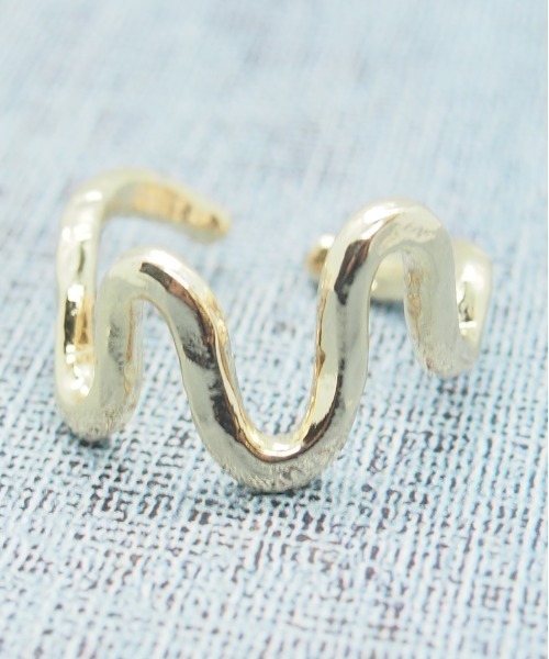 SALON（サロン）の「メタルラインデザインリング 日本製（リング・レディース・シルバー/シルバー系その他/ゴールド系その他/ゴールド・13号）」の11枚目の写真