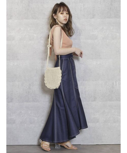 dazzlin（ダズリン）の「ステッチマーメイドデニムスカート（スカート・レディース・オフホワイト/インディゴブルー・SMALL/MEDIUM）」の18枚目の写真