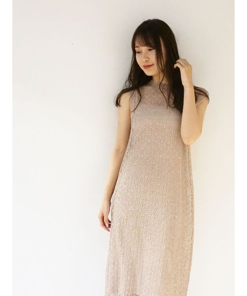 MERCURYDUO（マーキュリーデュオ）の「メッシュバックリボンニットワンピース（ワンピース・レディース・ダークグリーン/ベージュ/オフホワイト・FREE）」の12枚目の写真