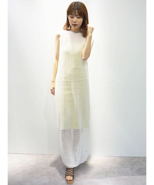 MERCURYDUO（マーキュリーデュオ）の「メッシュバックリボンニットワンピース（ワンピース・レディース・ダークグリーン/ベージュ/オフホワイト・FREE）」の17枚目の写真