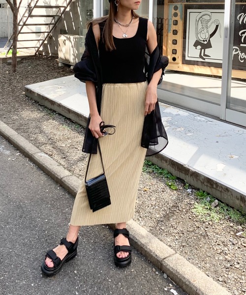 RASVOA（ラスボア）の「【WEB限定】ミニプリーツタイトロングスカート（スカート・レディース・ブラック/イエロー/アイボリー・FREE）」の17枚目の写真