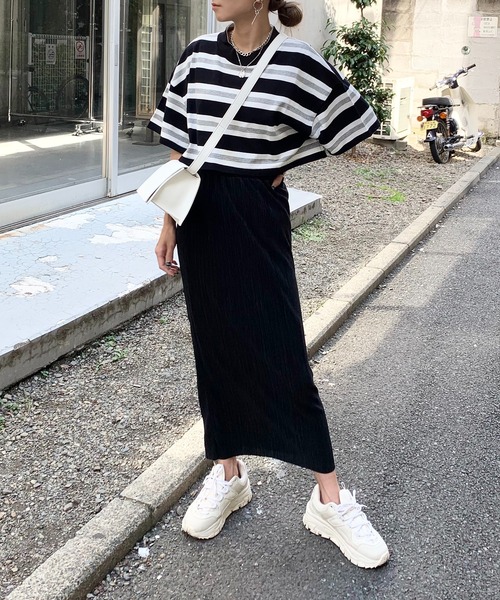 RASVOA（ラスボア）の「【WEB限定】ミニプリーツタイトロングスカート（スカート・レディース・ブラック/イエロー/アイボリー・FREE）」の9枚目の写真