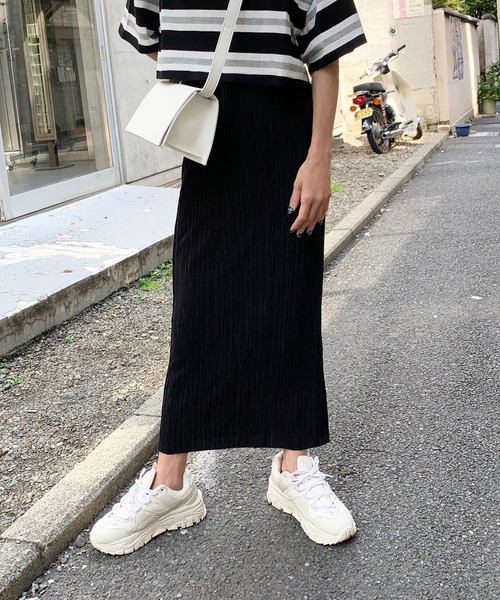 RASVOA（ラスボア）の「【WEB限定】ミニプリーツタイトロングスカート（スカート・レディース・ブラック/イエロー/アイボリー・FREE）」の6枚目の写真