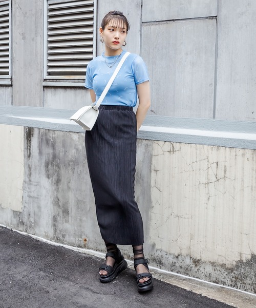 RASVOA（ラスボア）の「【WEB限定】ミニプリーツタイトロングスカート（スカート・レディース・ブラック/イエロー/アイボリー・FREE）」の20枚目の写真