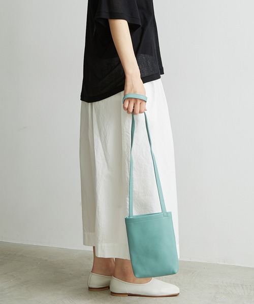 note et silence （ノートエシロンス）の「.◇バレンシア　BAG　S（ショルダーバッグ・レディース・ライトグレー/ライトブルー/ブラック・FREE）」の4枚目の写真