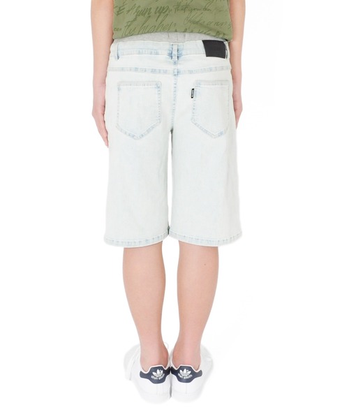 GLAZOS（グラソス）の「接触冷感デニム・ハーフパンツ（デニムパンツ・キッズ・ライトブルー/ホワイト/ブルー・160cm/130cm/170cm/140cm/150cm）」の10枚目の写真