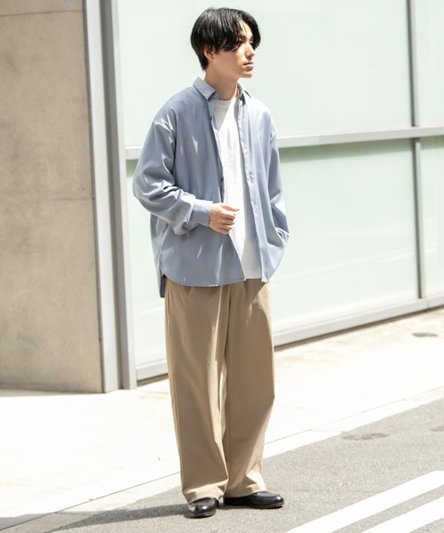 ITEMS URBANRESEARCH（アイテムズ アーバンリサーチ）の「ナイロン タックワイドパンツ（その他パンツ・メンズ・カーキ/グレー系その他/ブラック・LARGE/MEDIUM/SMALL）」の11枚目の写真